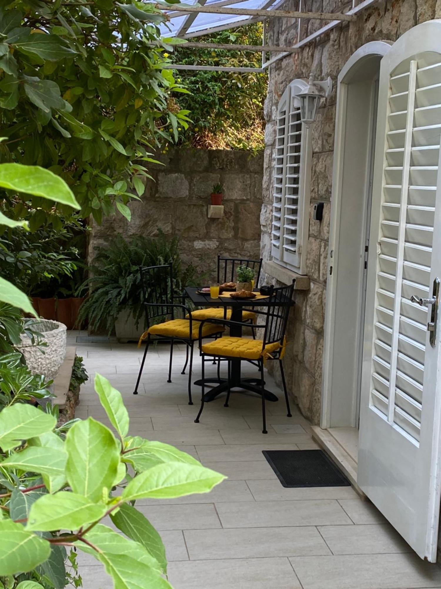 Apartment Mario ดูบรอฟนิก ภายนอก รูปภาพ